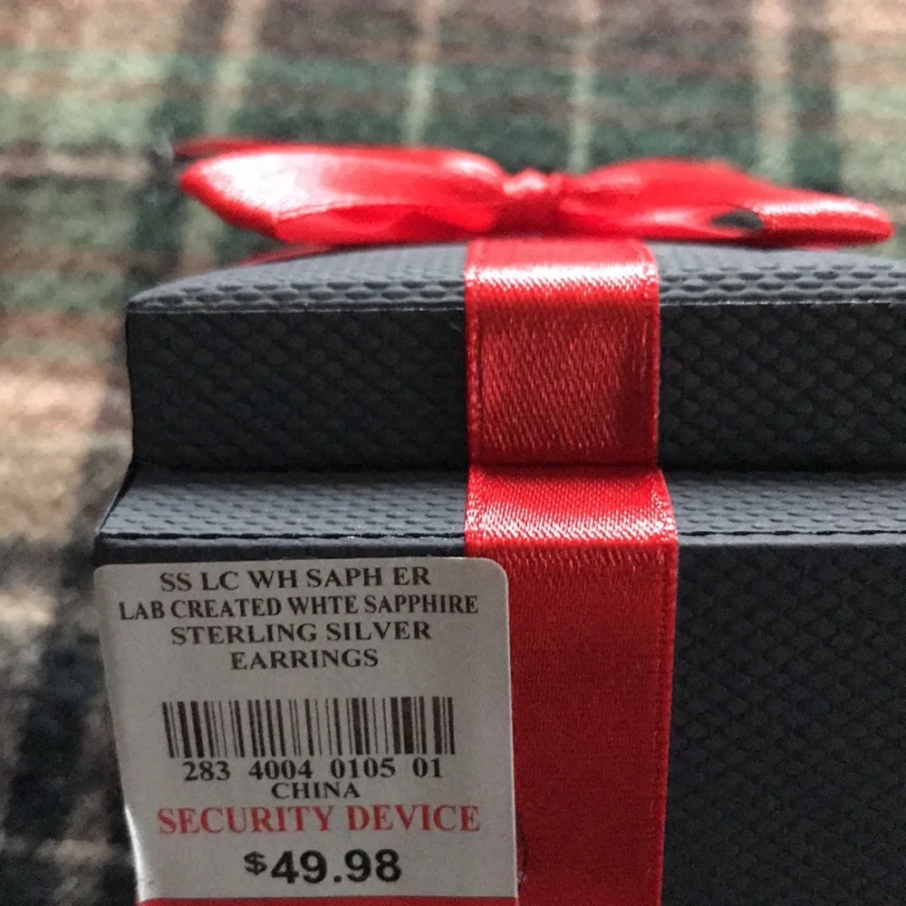 NWT White Sapphire/Sterling Silver Studs - Picture 3 of 7
